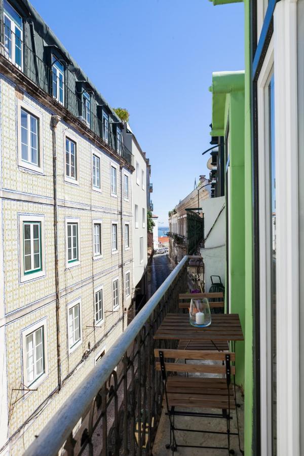 Apartment Panoramic View -3bedrs+3baths+ Balconies+ac